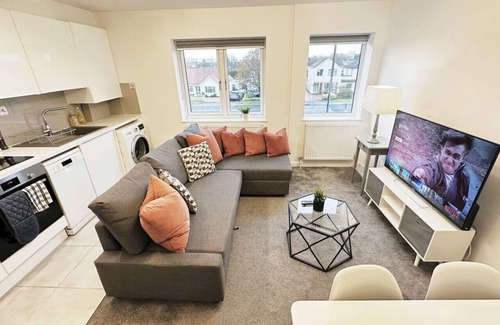 Kidlington Apartment | Duplex Lodge 2-Bed Flat, En-Suite-Parking-Netflix