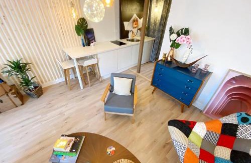 Saint-Brieuc Apartment | Duplex lumineux, coloré, atypique face cathédrale