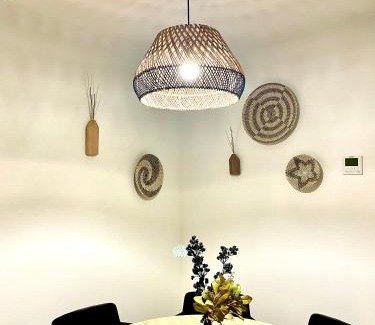 El Pilar Apartment | Duplex Mercado Central