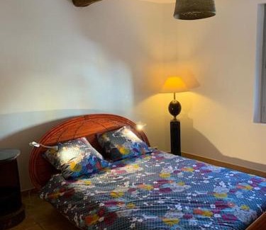 Manosque Apartment | Duplex T3 climatisé centre terrasse parking payant