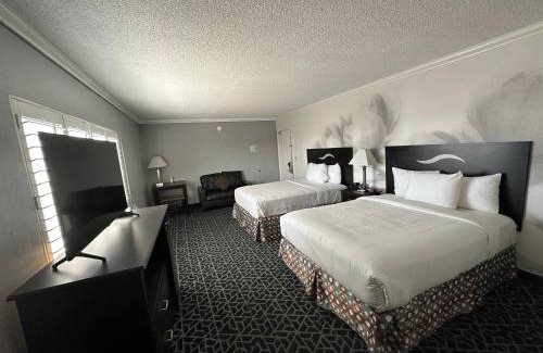 Hollywood Hotel | Dusk Hotel Hollywood