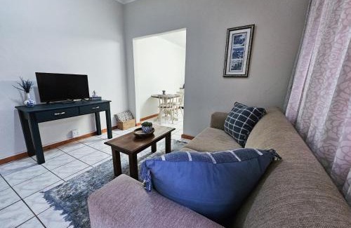 Wonderboom Apartment | Dutch on Tecoma, Wonderboom, Pretoria