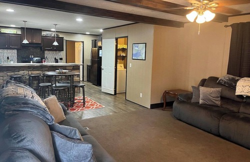 Porum House | Dutchess Creek Retreat