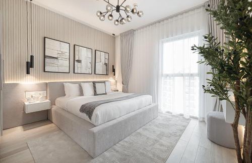 Abu Dhabi Apartment | DVH Luxe Retreats 1BR Yas Island by Ferrari World and Yas Mall