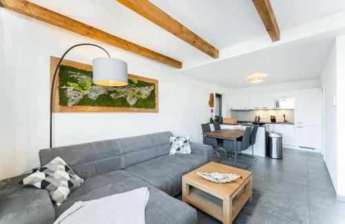 Prague 16 Apartment | Dvouložnicový mezonetový apartmán se dvěma koupelnami v rodinné vile