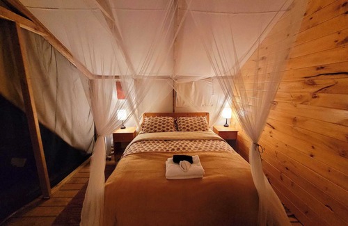 Dwight Hotel | Dwight Riverside Inn