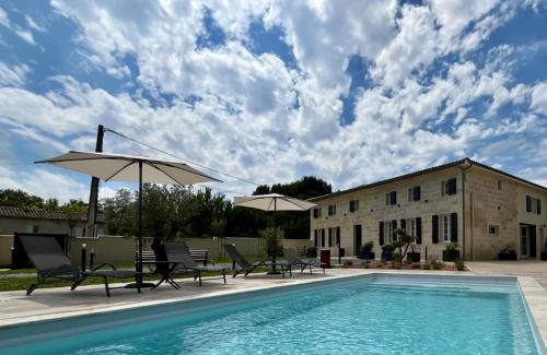 Lussac Apartment | Dynastie - Le Repaire de Maltus "Gîtes & Spa"