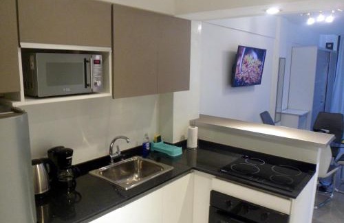 Parque Patricios Apartment | Dzain 1 - PISCINA -Gym- Cochera - Parrilla- Playromm- cercania Garrahan, favaloro, Britanico