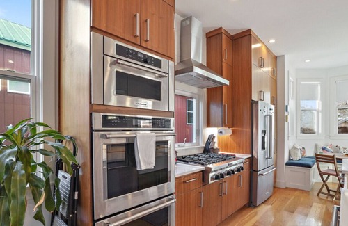 Blackshear-Prospect Hill Apartment | E 9th xxxxxxxxxxxxxx