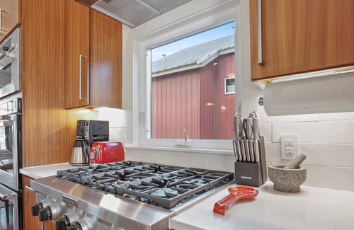 Blackshear-Prospect Hill Apartment | E 9th xxxxxxxxxxxxxx