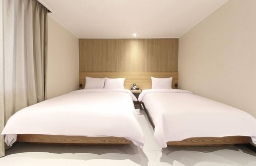 Namwon Hotel | E.BON HOTEL