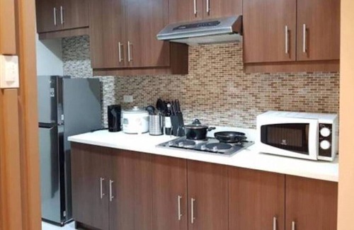 Mabolo Condo | E1 - Comfortable 2-bedroom suite at The Padgett Place