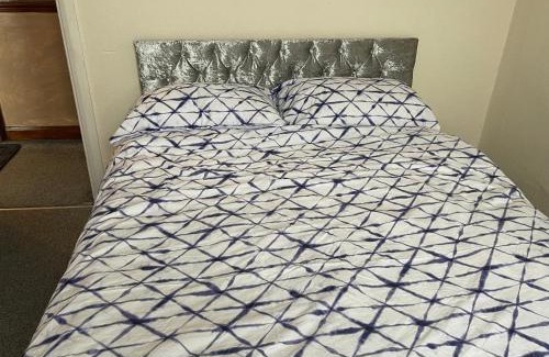 Cliftonville House | E24 Group Guest House