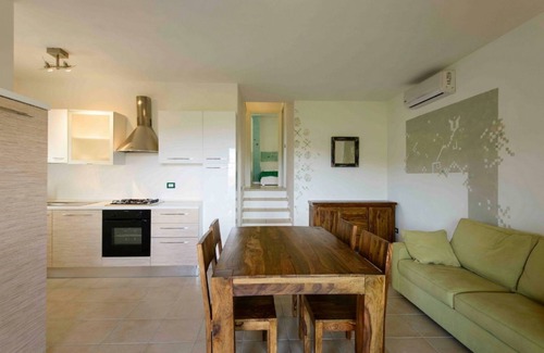 Baja Sardinia Apartment | Ea Bianca Three-room apartment sleeps 6, A.C