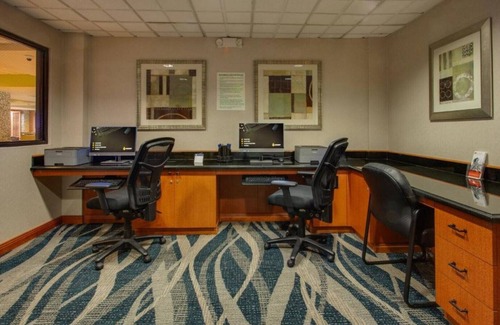 South San Francisco House | Each night's stay include a complimentary hot morning breakfast buffet!