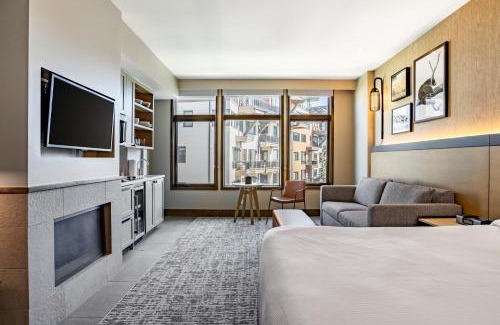 Avon Hotel | Eagle River by AvantStay Located in the Westin