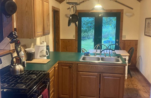 Bear Creek House | Eagle's Nest Cabin on Salmon Creek