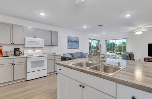 Statesboro Apartment | Eagle's Nest - Upscale Loft,Downtown,Close to GSU!