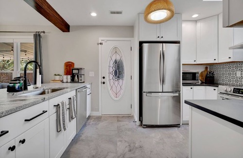 Eagles Nest House | Eagles Nest 4 bedroom 2 bathroom with gorgeous private pool and covered patio