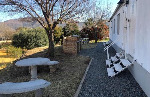 Komani Hotel | Eagles Overnight
