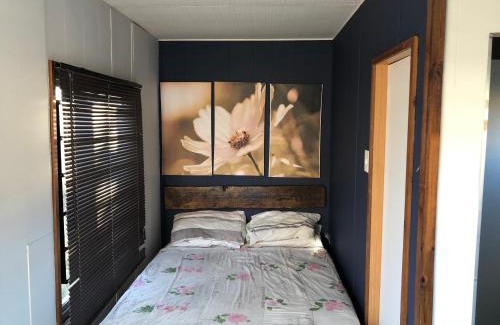 Komani Hotel | Eagles Overnight