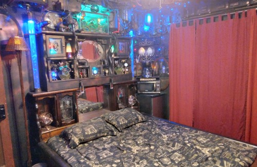 Valley Glen Bed & Breakfast | Earthovision Manor