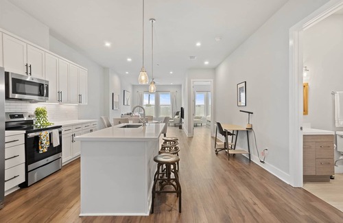 MLK House | East Austin Weird- 2bd/2 bath, sleeps 6