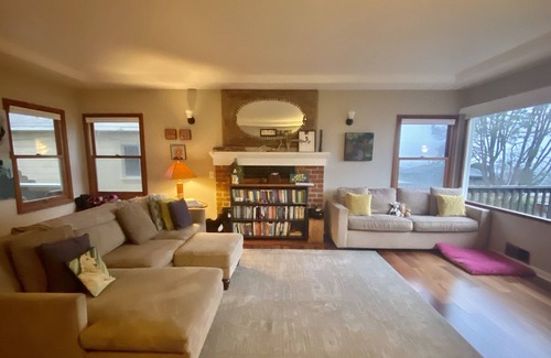 El Cerrito House | East Bay Hills Home 4Br/2Ba Views Yard Kid Friendly