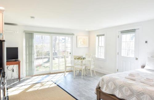 Provincetown House | East End Condo w Beach Access