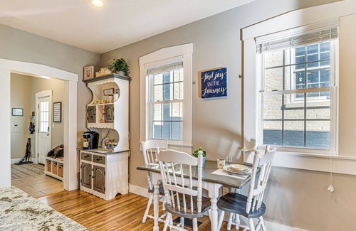 Madison House | East End River Retreat: Dogs Welcome!