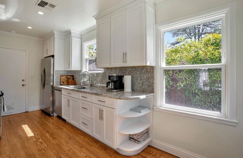 Central Sacramento House | East Sacramento Charmer