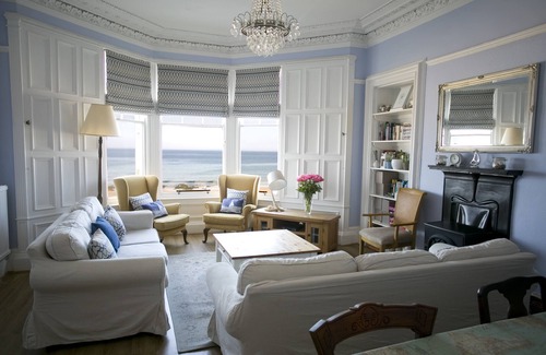 North Berwick Apartment | East sands holiday apartment seafront