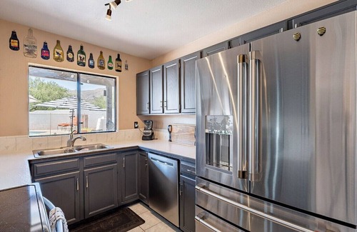 Catalina Madre House | East Tucson/3BR & 2BA/Heated Pool & Hot Tub