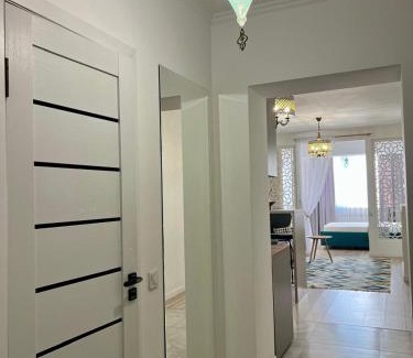 Almaty Apartment | Eastern style apartment in Golden Square!
