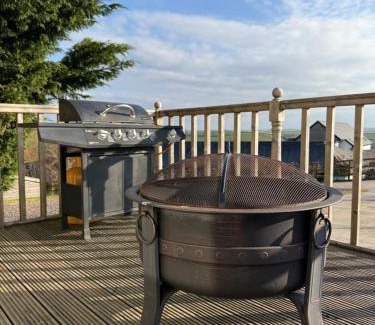Worlington House | Eastington