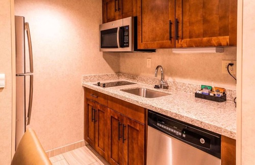 Concord House | Easy access to the Golden City