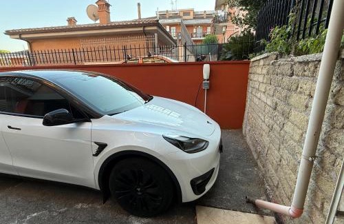 Aurelio Apartment | Easy Stay Rome 2 - Ricarica Auto Elettrica