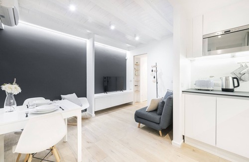 Lazzaretto Apartment | Easylife - Comfort and elegance in Porta Venezia