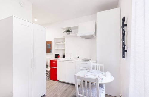 Lazzaretto Apartment | Easylife - Compact charming studio Porta Venezia