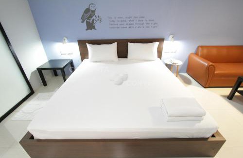 Bang Phli Hotel | Eazy Motel B.a.n.g.n.a