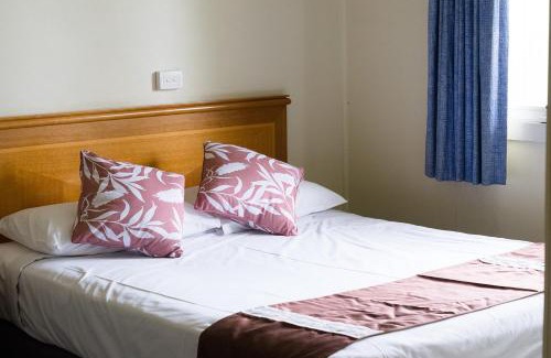 Echuca Hotel | Echuca Motel