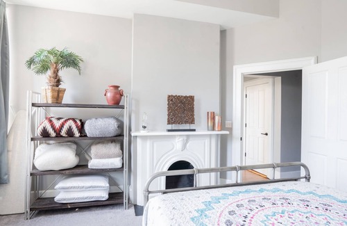 Covington Apartment | Eclectic Loft near Riverfront and Mainstrasse!!