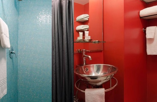 Downtown Seattle Hotel | Eclectic Seattle Retreat - Art & Culture at Your Doorstep