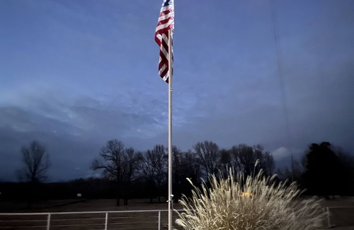 Cunningham RV Rental | Eclipse 2024 Self Contained RV camping