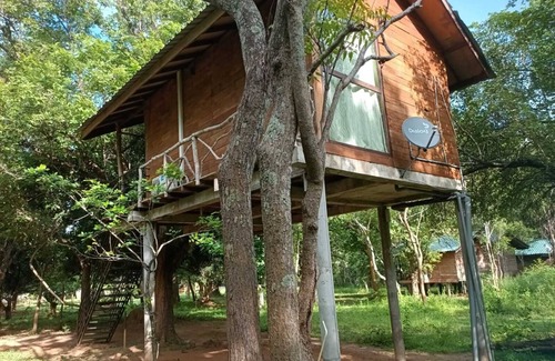 Sigiriya Apartment | Eco-friendly Eighth Wonder lodge bedroom resort with AC, Wi-Fi in Sigiriya