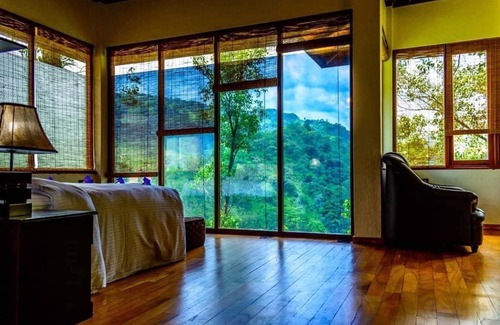 Nawalapitiya Resort | Eco friendly luxury boutique resort located private colonial tea estate