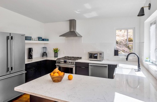 Mount Tremper House | Eco-friendly Modern Mountain Home near Woodstock