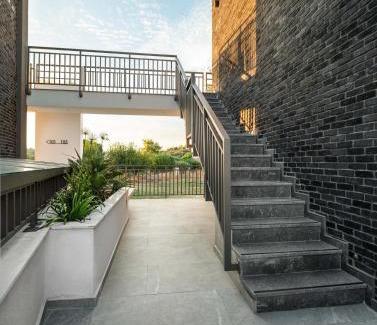 Toroni Hotel | Eco Green Residences & Suites