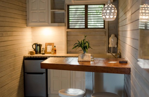 Foster Hall Hotel | ECO Lifestyle & Lodge