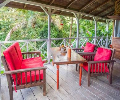 Deshaies House | Ecolodges Karet